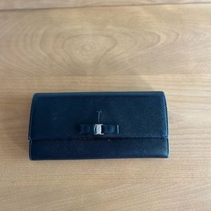Salvatore Ferragamo Trifold Black with flaws
